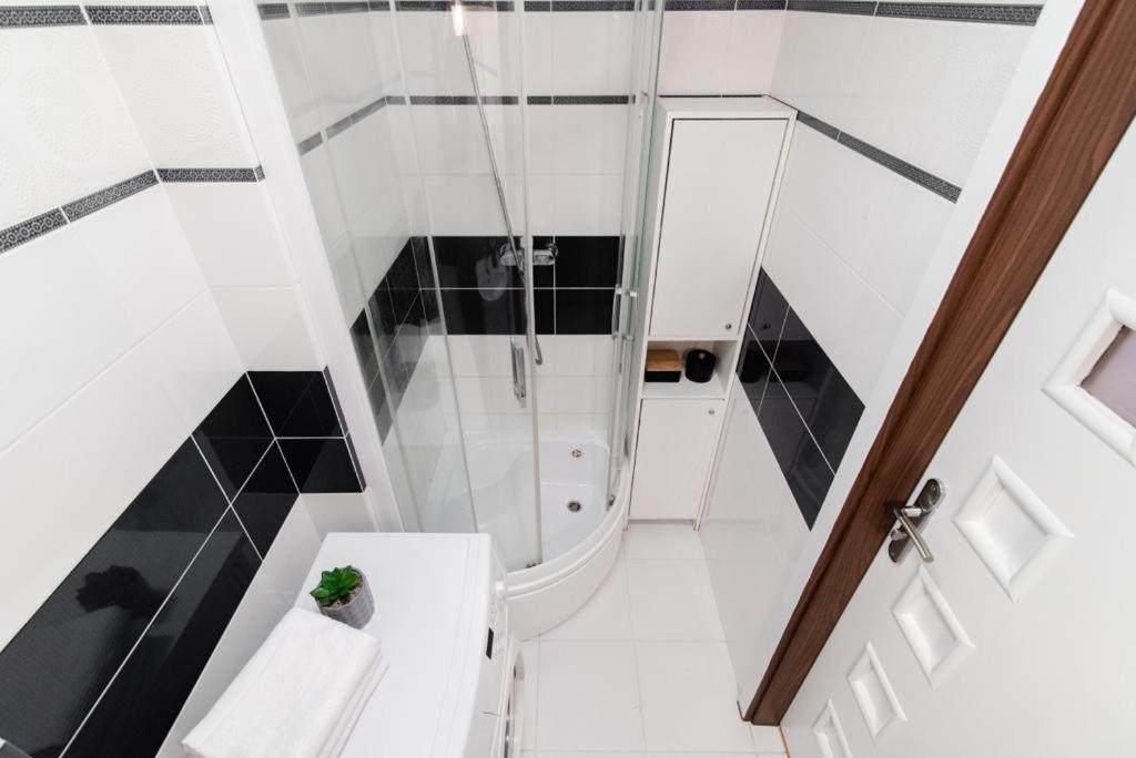 Apartment Okrzei Plock
